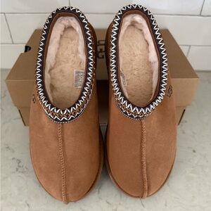 UGG Chestnut Suede Fleece-Lined Slip-On Mules
